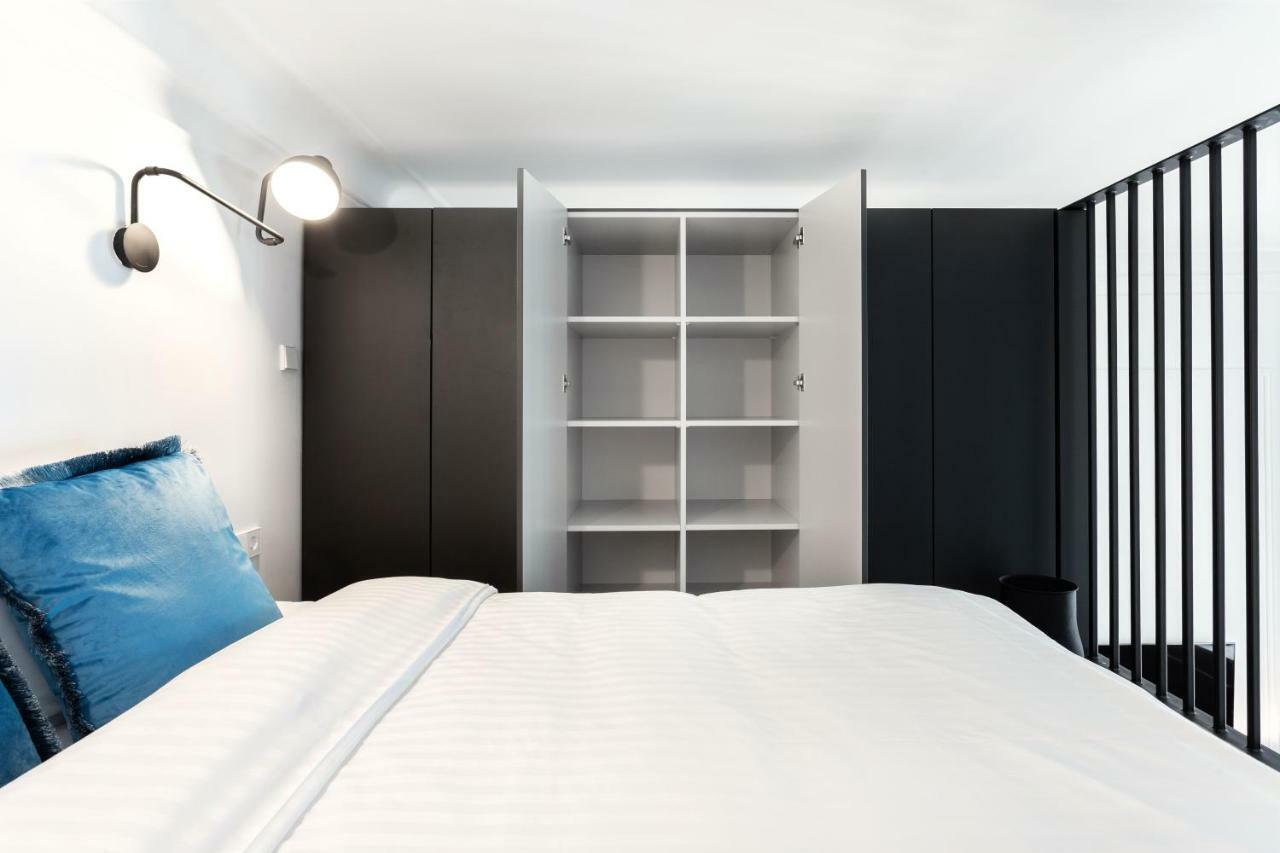 Appartamento Telegrafas Lofts Centre Of Kaunas By Strazdo Telegrafas Esterno foto